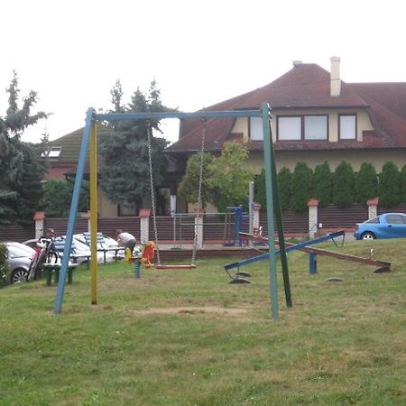 Apartament pod Jasną Górą Częstochowa Exterior foto